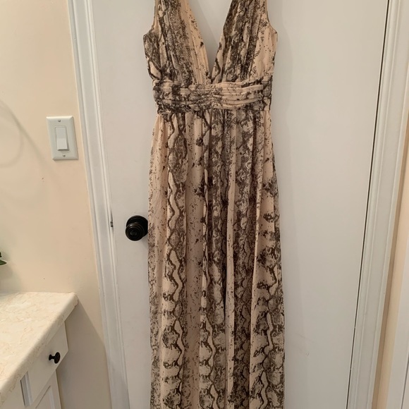 Beautiful Snakeskin Print Maxi Dress from H&M - Picture 1 of 4